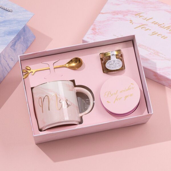 Valentine Special Wetter Cups Gift Box   (P-168)