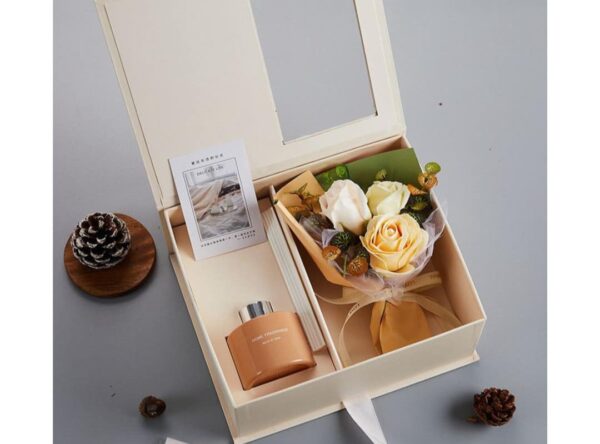 Valentine Special Gift Box   (P-169) - Image 2