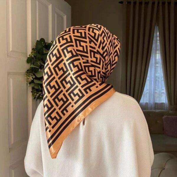 Snall Scarf (P-32) - Image 2