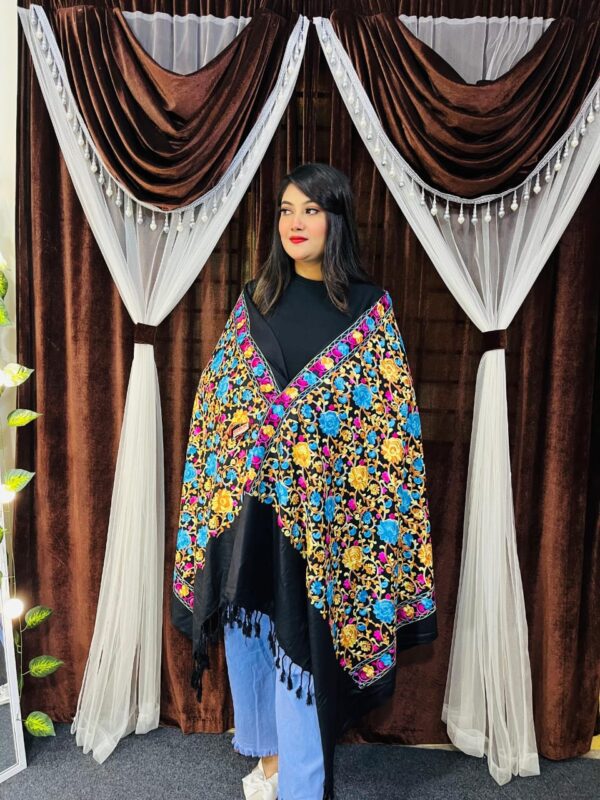Winter Premium Embroidery (P-1044)