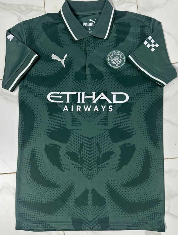 Man City Concept Half (P-911)