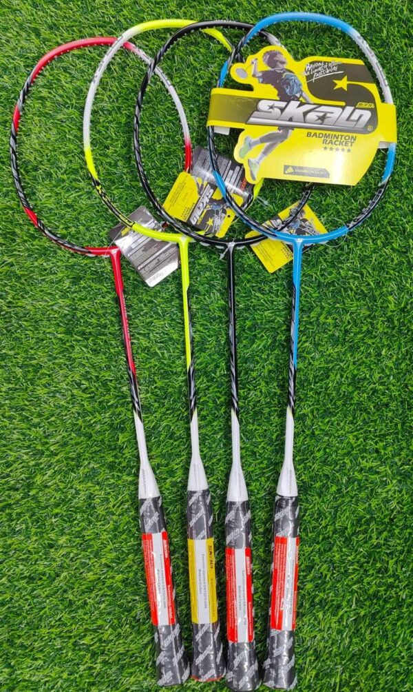 Skalo Badminton Racket (P-1006)